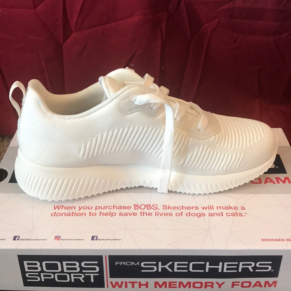 Skechers